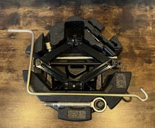 2010-2017 Subaru Impreza Spare Tire Jack & Tool Kit Set OEM ✨✨✨