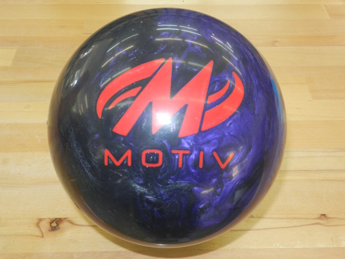NIB 14# Motiv Venom Hysteria Bowling Ball - 14.3/2.8