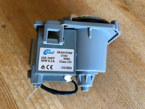 Geschirrspüler Ablaufpumpe Laugenpumpe HANSEATIC 6082