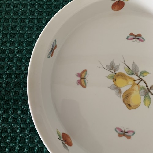 Andrea by Sadek, Over to Table Round Platter/Serving Dish #8849 - Unique Item - Picture 4 of 12