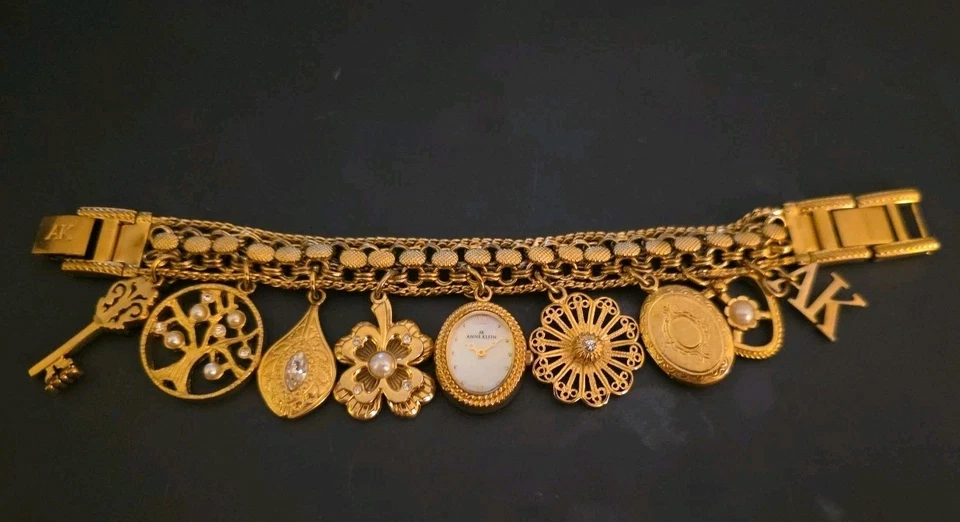 Anne Klein Vintage Style Gold Plated w/8 Charms Bracelet/Oval Watch ~ NEVER WORN - Image 4 of 4
