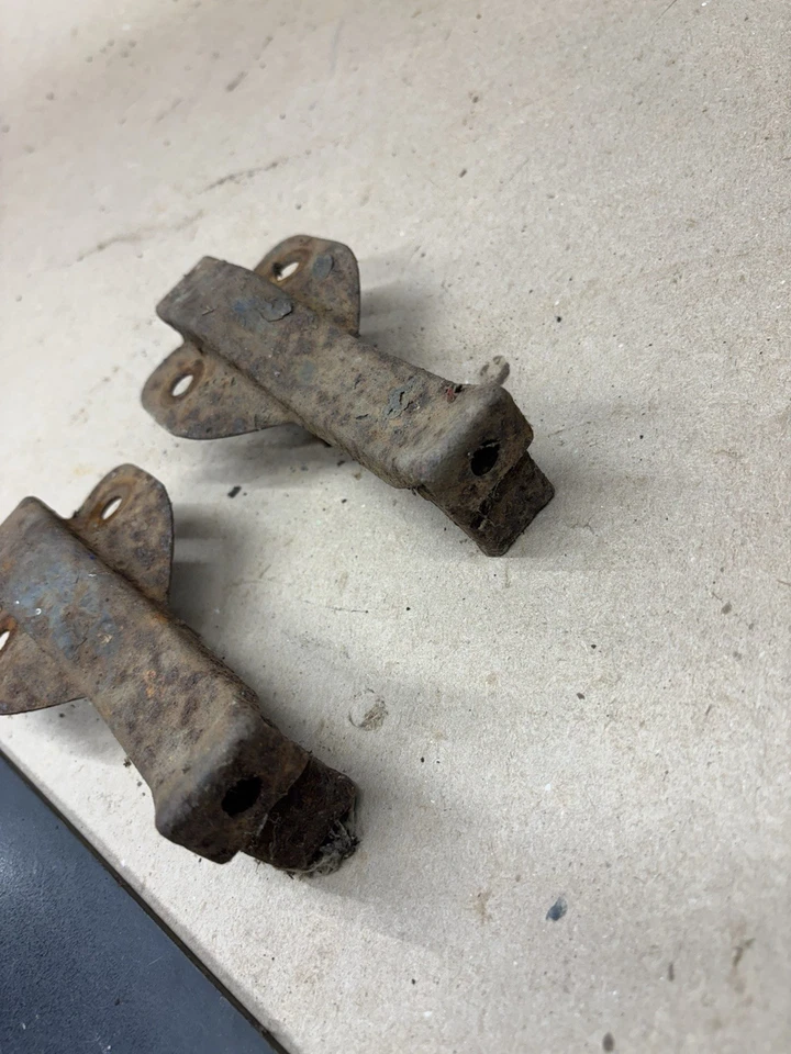 Chevrolet GMC 1967 1972 1971 C10 C20 1969 68 juego de montaje de sujeción de radiador Foto 4 de 4