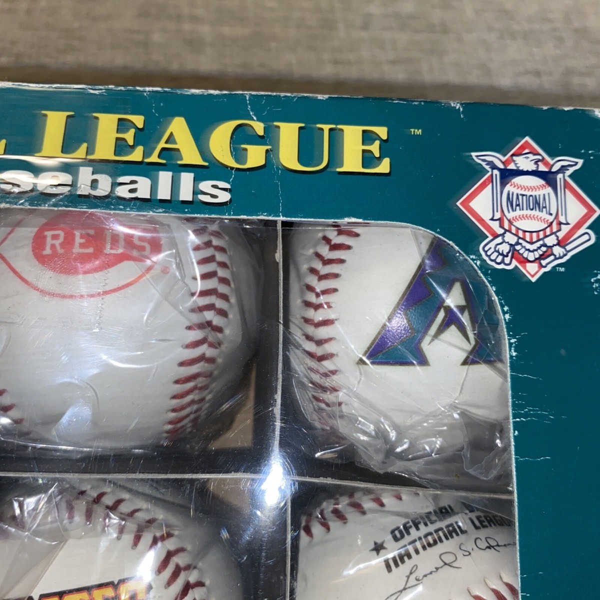 MLB Baseball Rawlings National League Replica 16 Baseballs