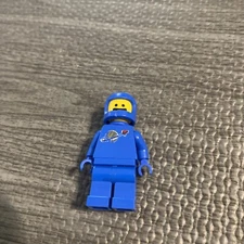 New Authentic Benny Minifigure - Lego Movie Blue Space Man Minifig 70810 70816