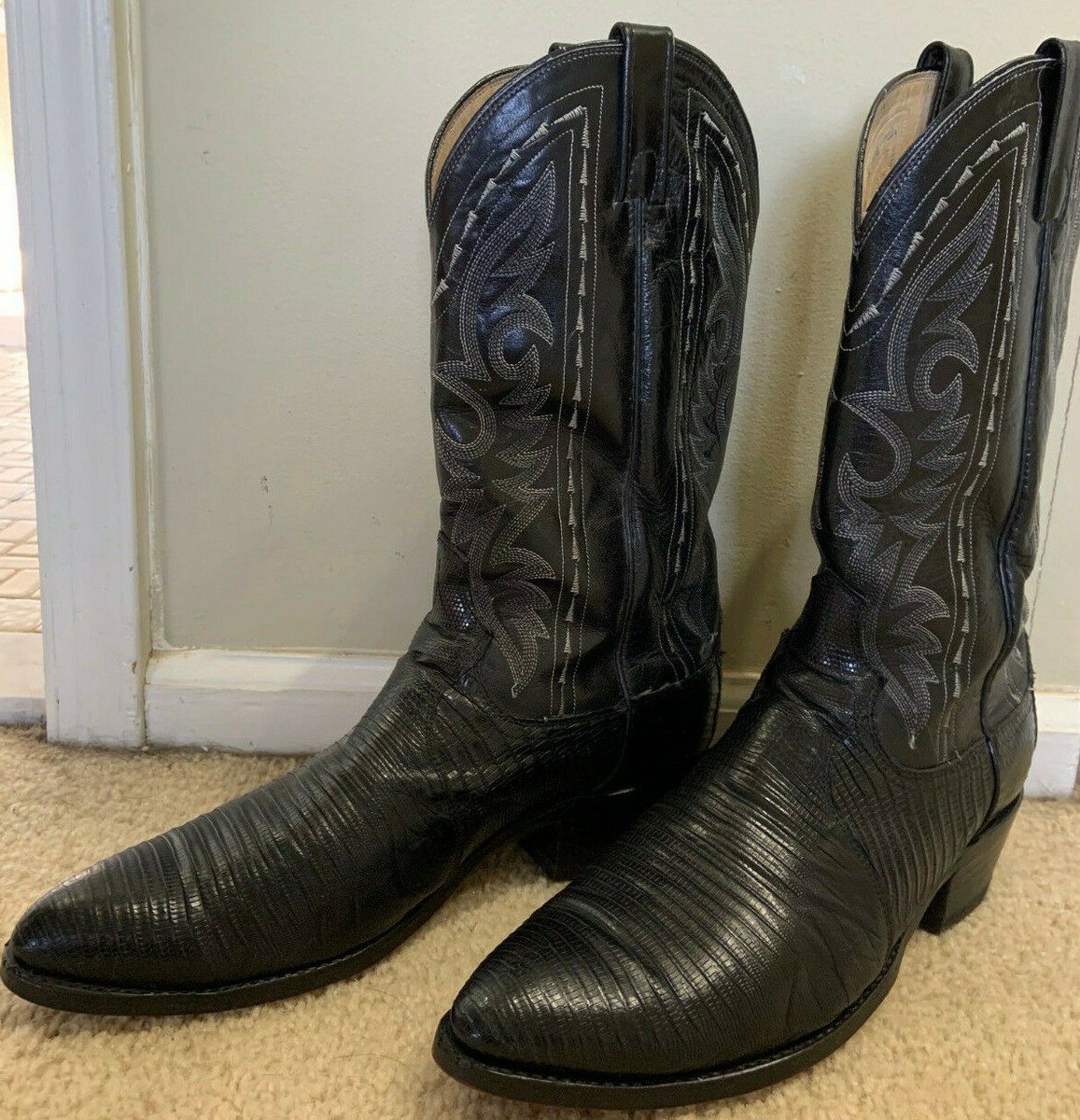 VINTAGE DAN POST BLACK TEJU LIZARD COWBOY BOOTS 16830 