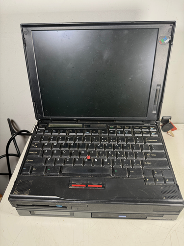 Vintage IBM ThinkPad 760ED Laptop Intel Pentium with Docking Station Parts Only - Picture 7 of 9