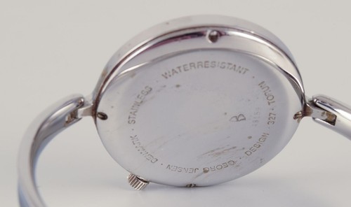 Vivianna Torun Bülow-Hübe per Georg Jensen, orologio da polso in acciaio. Modello 327. - Foto 4 di 4