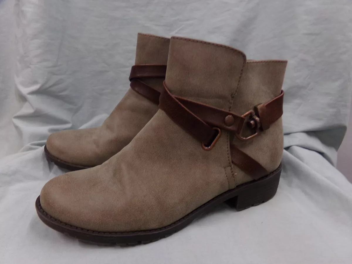 I Love Comfort Women s Light Brown Faux Leather Zipper Boots 8 M Carlita EUC