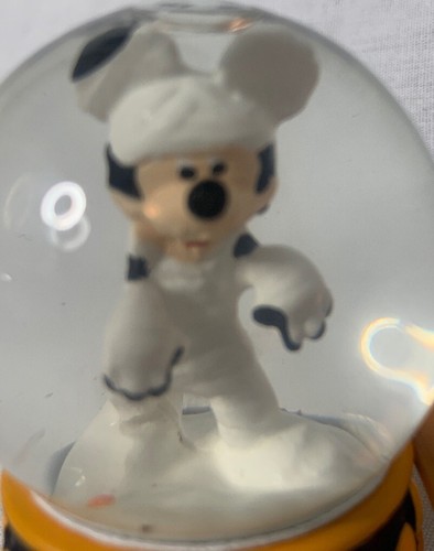 Disney Mickey Mouse Halloween as The Mummy Mini Water Snow Globe 45mm - 第 2/6 張圖片