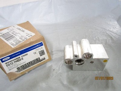Genuine Ford OEM DG1Z-7H322-E Valve Assembly