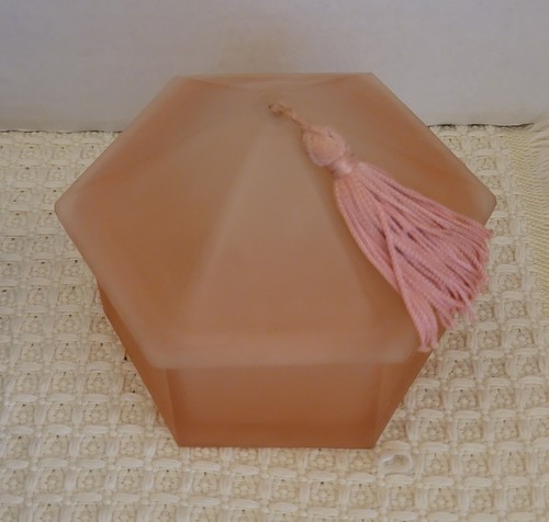 VINTAGE RAMESES NEW YORK PARIS PINK FROSTED GLASS POWDER BOX WITH TASSEL