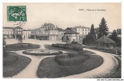 CAR-AHOP3-0128-17 - PONS - Place de la République