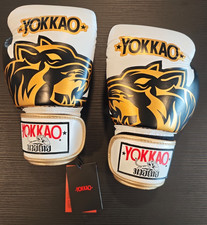 Yokkao Guantoni Boxe / Muay Thai 10 Oz Original Gold (Bianco Oro) Handmade