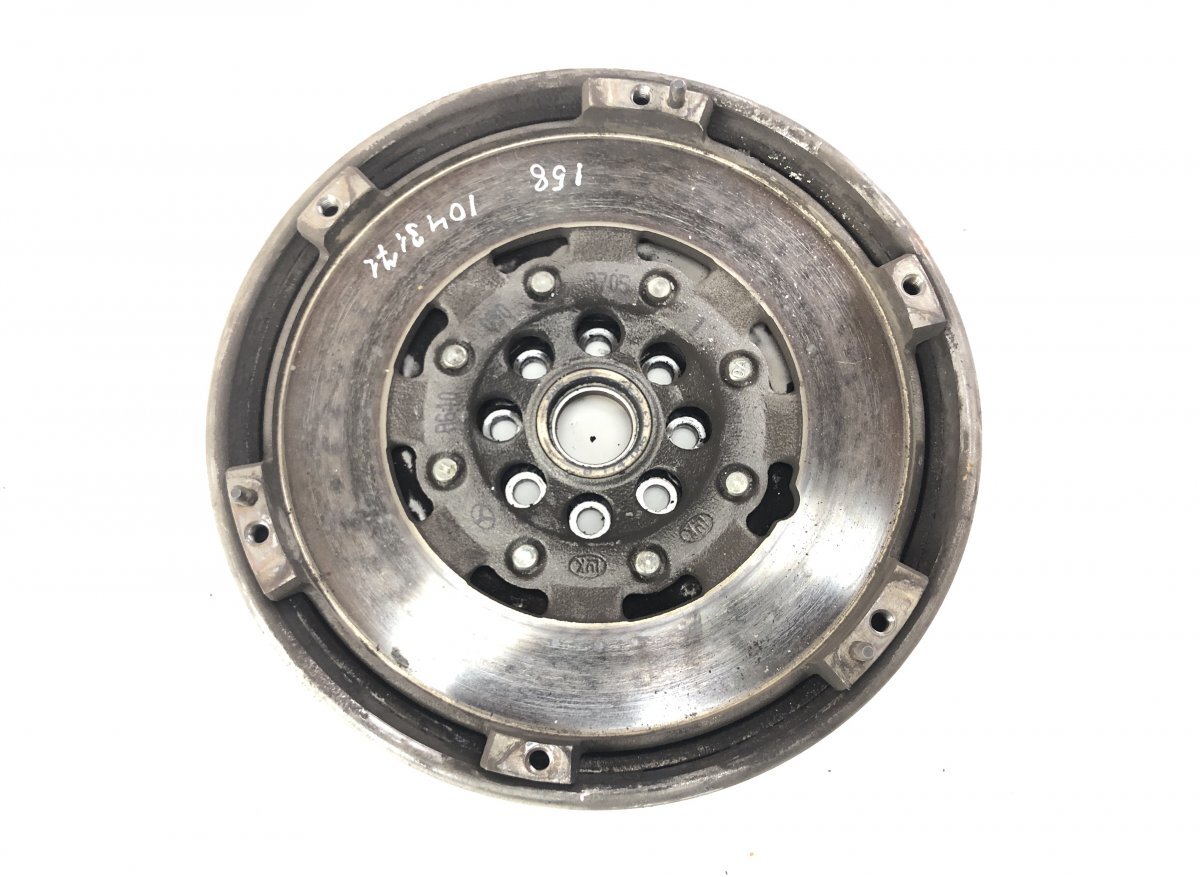 B-CLASS (W245) VA2390177 Flywheel A6400301905 A6400303705 