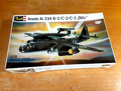 1977 REVELL Model ARADO AR 234 B-2/C-2/C-3 ''BLITZ'' Kit #0162
