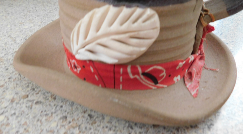 25-705 NOS Muddy Waters Tan Hat Mug Cowboy Western Red Bandana White Feather Cup - Picture 4 of 8