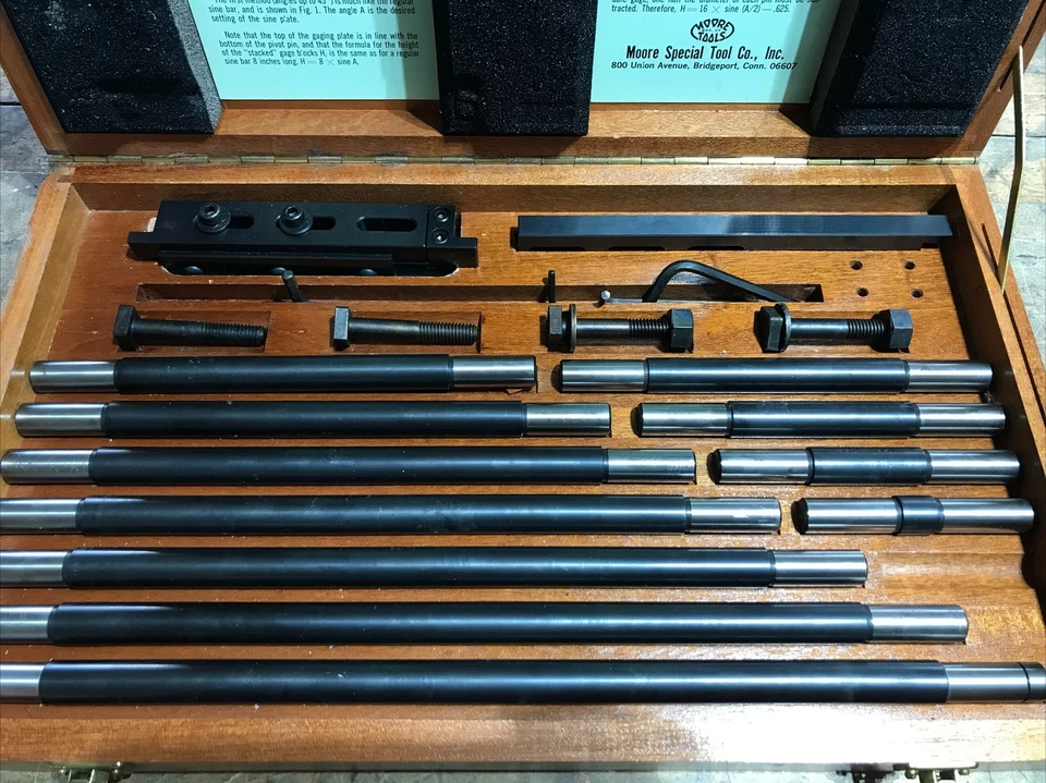 MOORE TOOL Co. Juego completo de varillas de extensión para mesa sinusoidal Foto 2 de 4