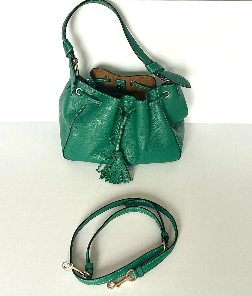 NUEVO SIN ETIQUETAS - Bolso Bandolera Coach Everly con Cordón - C5671 VERDE JADE BRILLANTE
