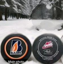 KAMLOOPS BLAZERS WHL OFFICIAL GAME PUCK PRO-FLEX MFG. MADE IN CANADA 🇨🇦
