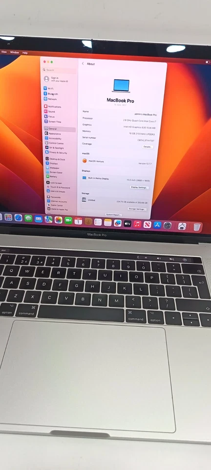 Apple MacBook Pro 15" 2017 · i7 · 16GB · 256GB, photo 3 of 5
