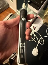 BRAUN Oral B Professional Care Toothbrush Electric Type 3756 with Charger AS-iS