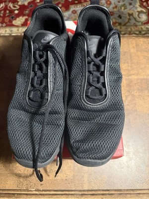 Size 8.5 - Nike Air Max Motion 2 Black