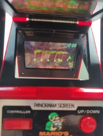 Vintage Nintendo game watch Mario's Bombs Away Panorama Screen NOT properly work