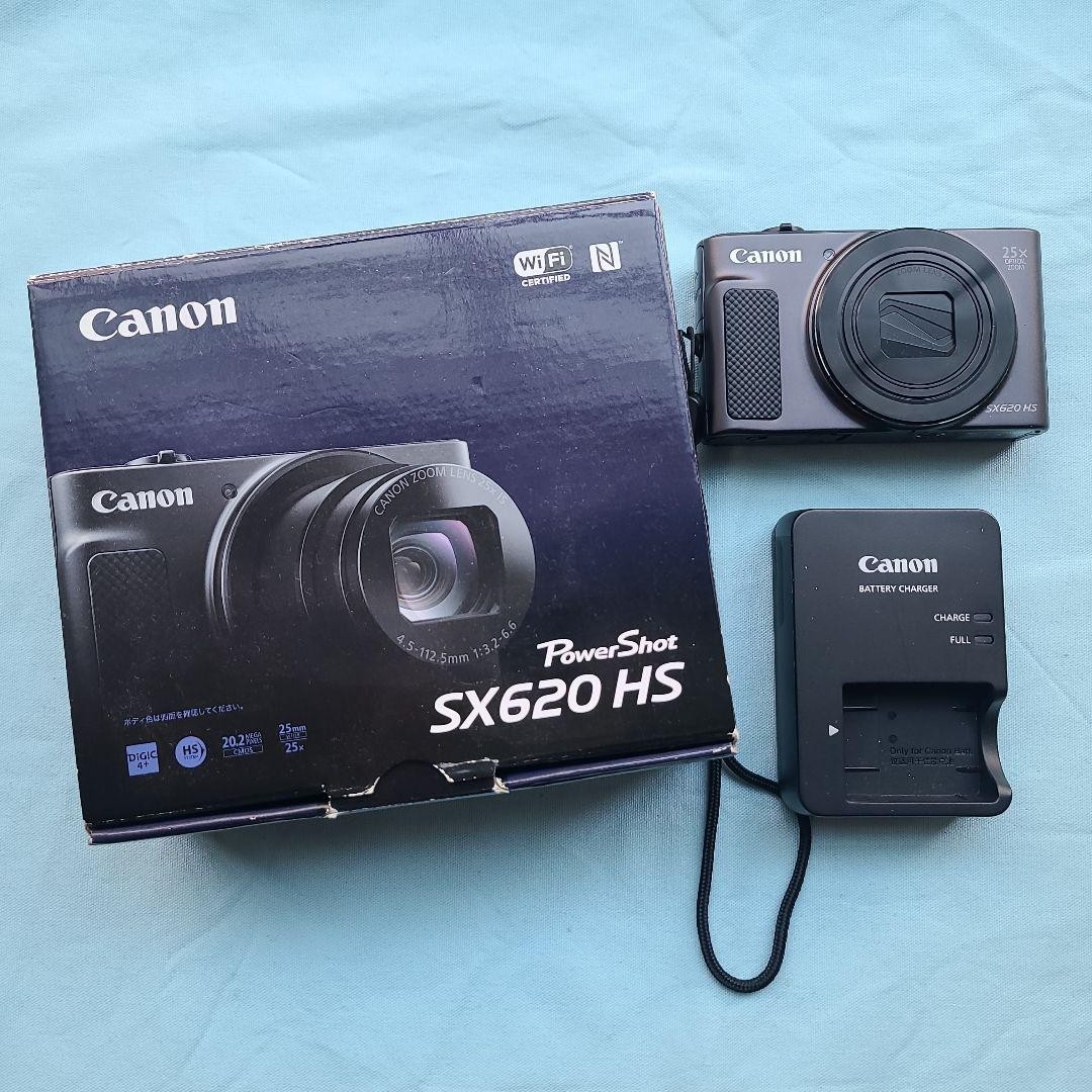 Canon PowerShot SX620 HS Compact Digital Camera 25x Zoom Wi-Fi Charger Included