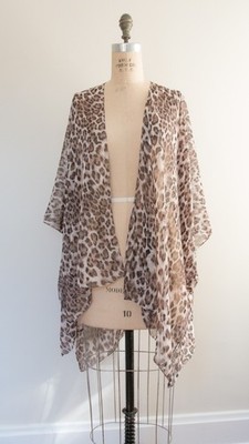 NWOT  Women s Leopard Print Chiffon Kimono Cardigan Sheer Boho Wrap cover up O/S