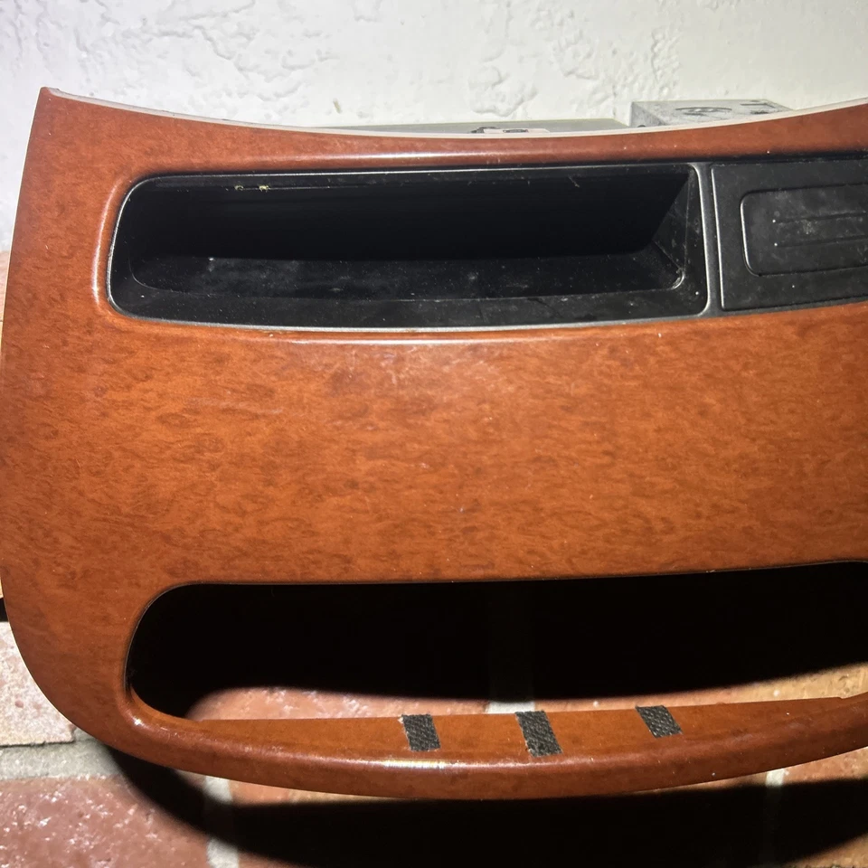 09-14 HYUNDAI GENESIS SEDÁN TABLERO CENTRAL RADIO MOLDURA PANEL CUBIERTA FABRICANTE ORIGINAL 95490 3M050 Foto 3 de 4