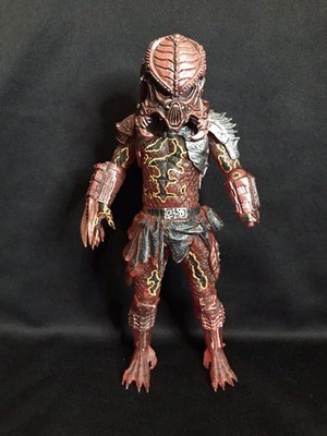 NECA Predators Lava Planet Predator Ultimate Alien Hunter Action Figure