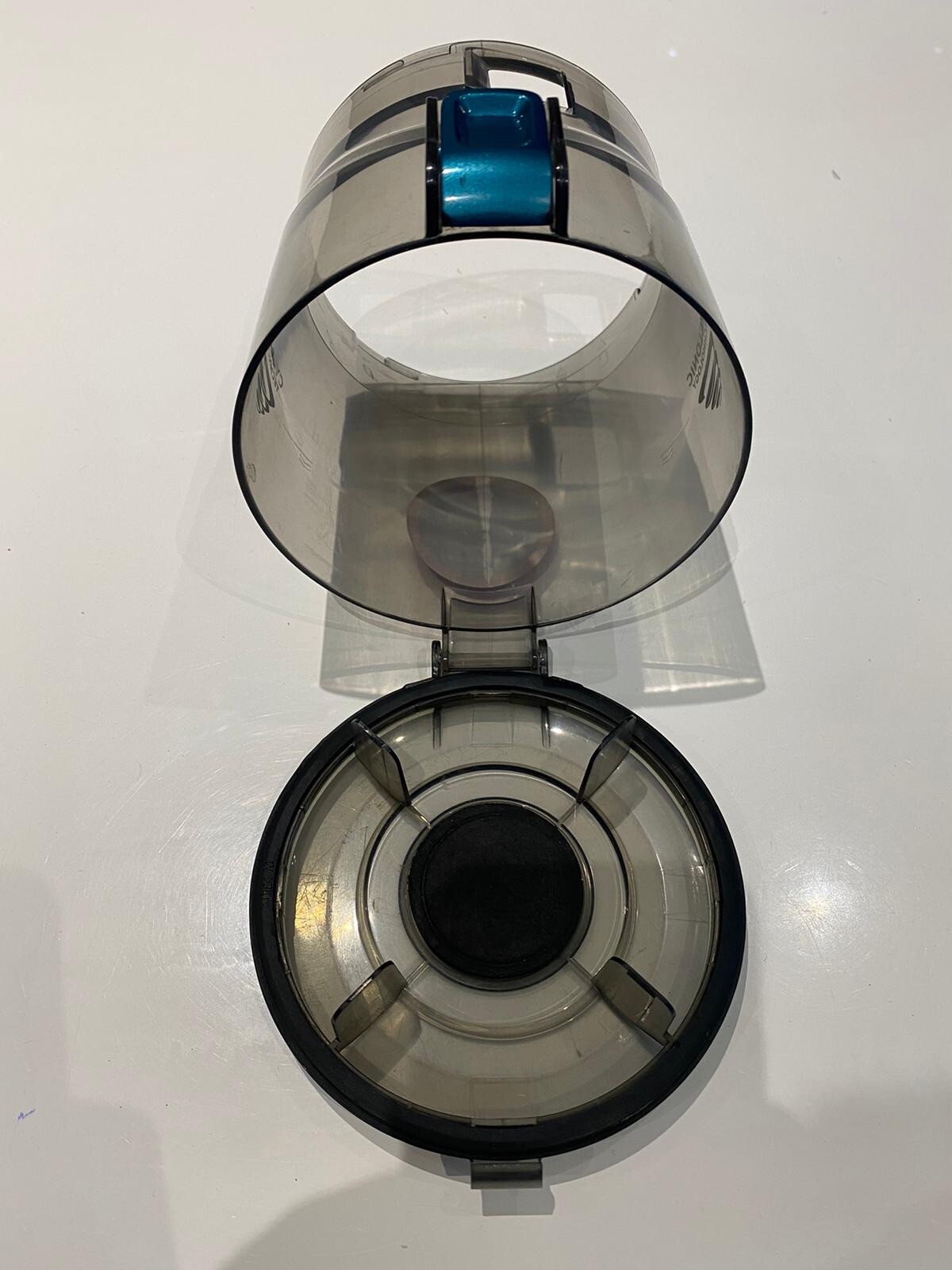 HOOVER H FREE CORDLESS VACUUM CLEANER HF18BAT RUBBISH LID ACCESSORIES