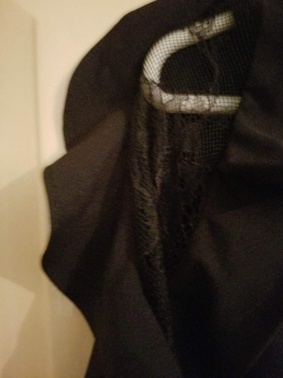 Picture 2 of 6