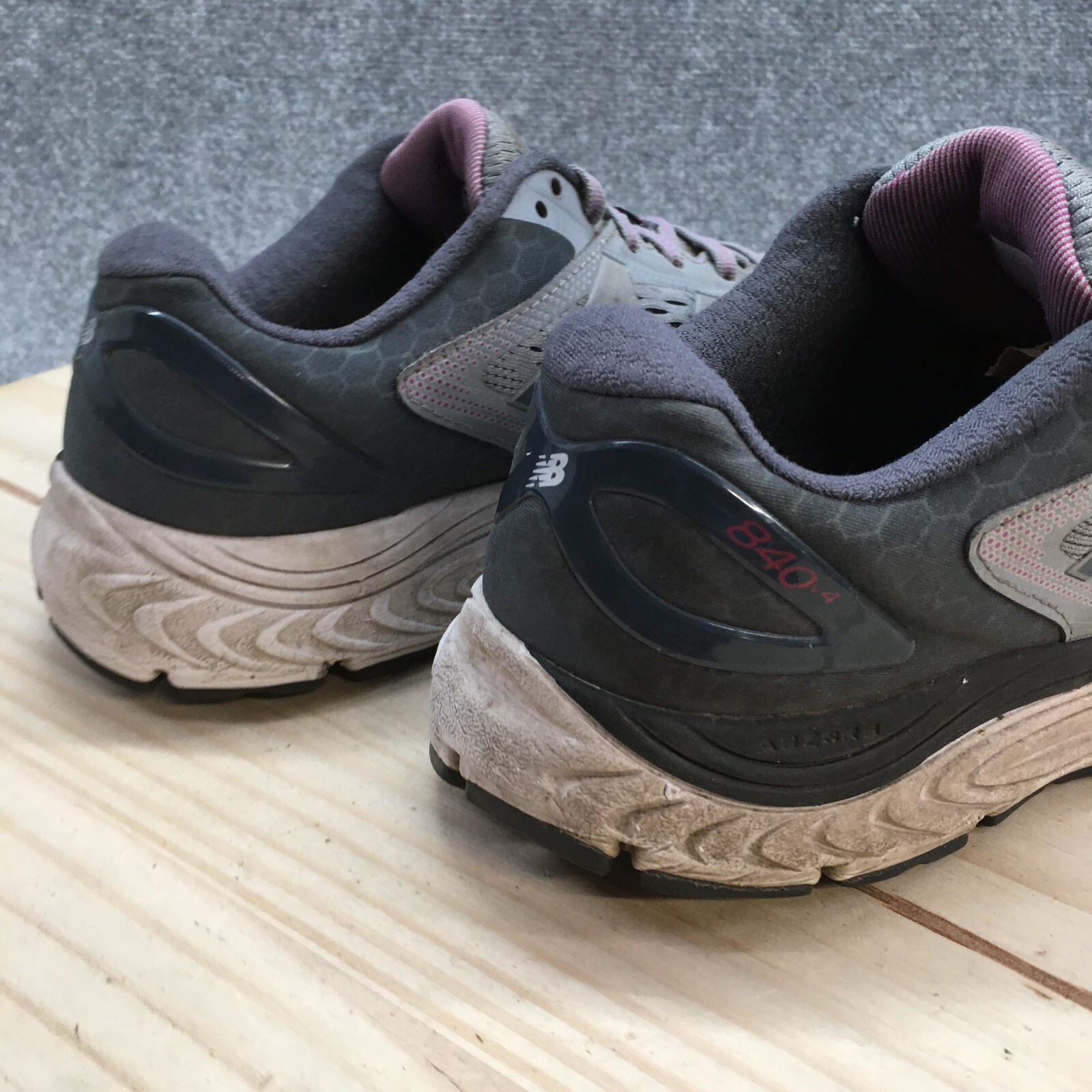 new balance 840v4 womens