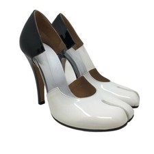 MAISON MARGIELA Patent Leather with Clear Panel Tabi Pumps - UK 4/EU 37