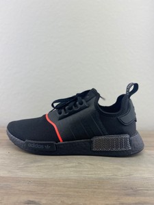 adidas nmd r1 mens black and red
