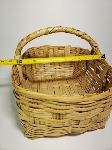 Vintage Bamboo Basket with a Single Low Handle Flower, Vegetable, Market Basket - Picture 12 of 12