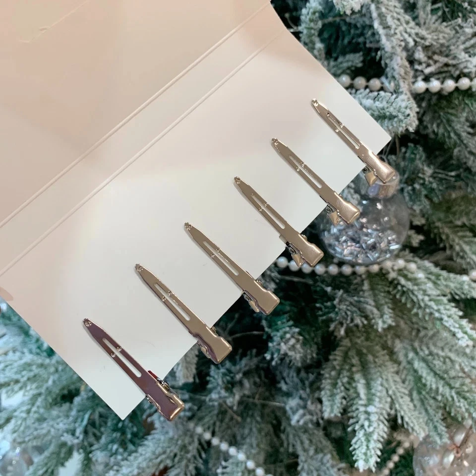 NEWChanel Beaute Hair Pin Hair Clip Hair Accessory Black/White/Red 6 Boxed Sets - Image 4 of 4