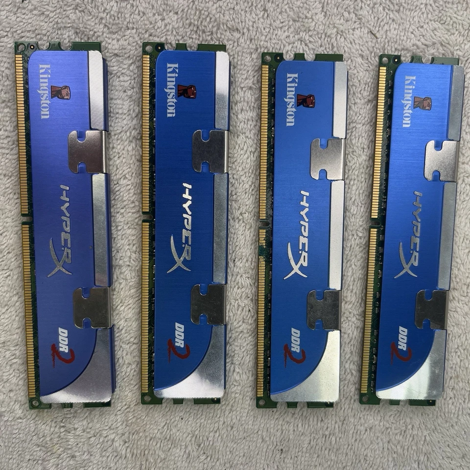 HyperX Kingston 4GB 1066 MHz DDR2 SDRAM Memory (KHX8500D2K2/4GR) (4x4GB modules) - Image 2 of 3