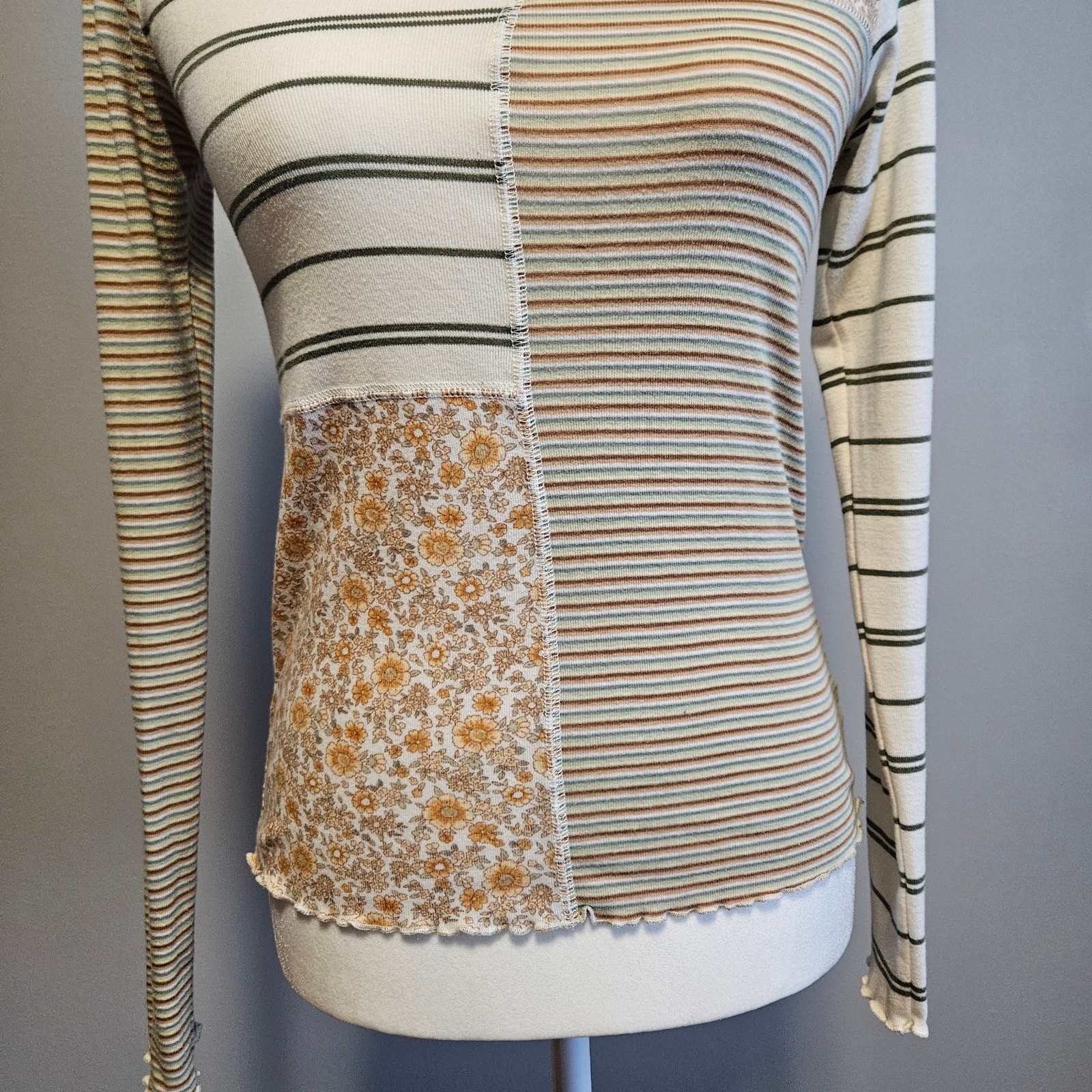 American Eagle Patchwork Long Sleeve Top Women Sm… - image 10