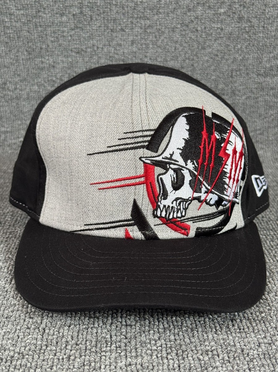New Era 9FIFTY Snapback Hat Black Gray Red Skull Graphic Adjustable Cap