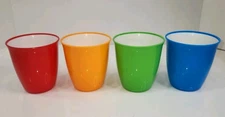Set of 4 VTG Stackable Kids Juice Cups 6oz Tumblers Red, Blue, Green, Yellow EUC
