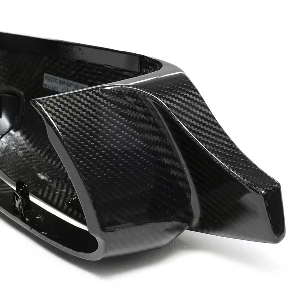 BMW G30 G20 G22 G42 GENUINE CARBON FIBRE WING MIRROR COVER CAP HIGH GLOSS M4 STY - Image 3 of 4