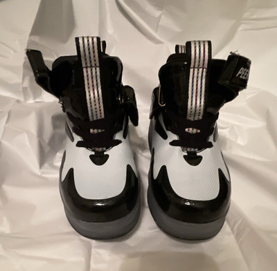 JIANDIAN Black/White Roller Skates Roller Shoes Heelys Style Size 34