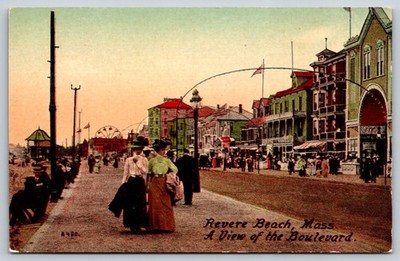 A View Of The Boulevard Revere Beach Massachusetts Postcard 1910s Busy Street