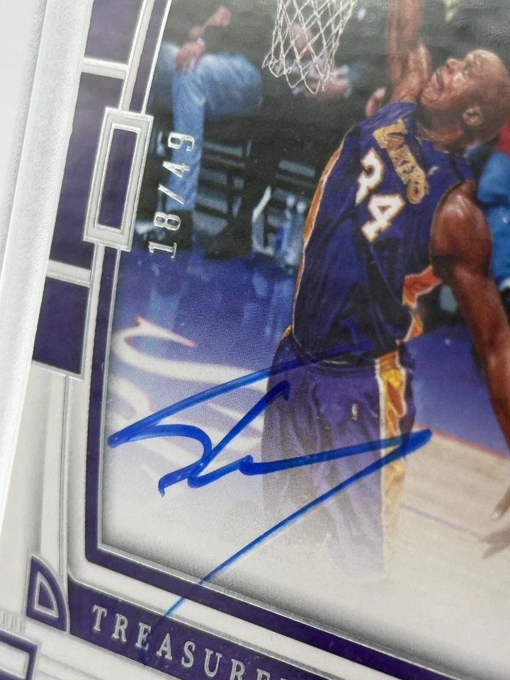 2022-23 Panini National Treasures-SHAQUILLE O'NEAL- LAKERS en tarjeta automático 18/49 🔥 Foto 3 de 4