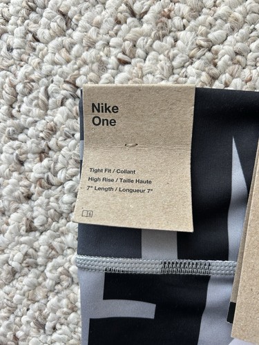 Nike - Girls- Dri-FIT One Bike Shorts - XL Smoke Gray and Black NWT $30 - Picture 5 of 7