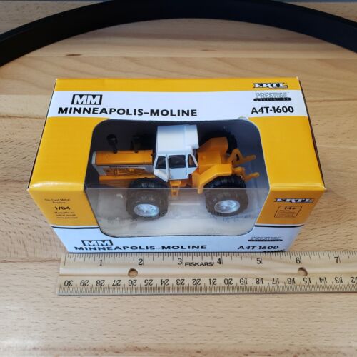 Ertl Minneapolis-Moline A4T-1600 4WD Tractor Prestige Collection Diecast 1:64 - Picture 2 of 10