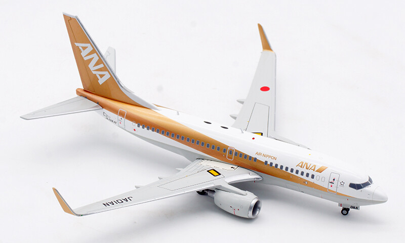 1/200 JCwings ANA ゴールド B737-700 1:200 JC Wings ANA BOEING B737-700 Passenger Airplane