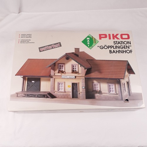 Piko G Scale 63001 Gopplingen Station Building Kit Open Box EUC Complete